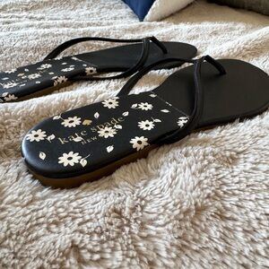 Kate Spade Black Floral Women's Sandals size 10 NWOT